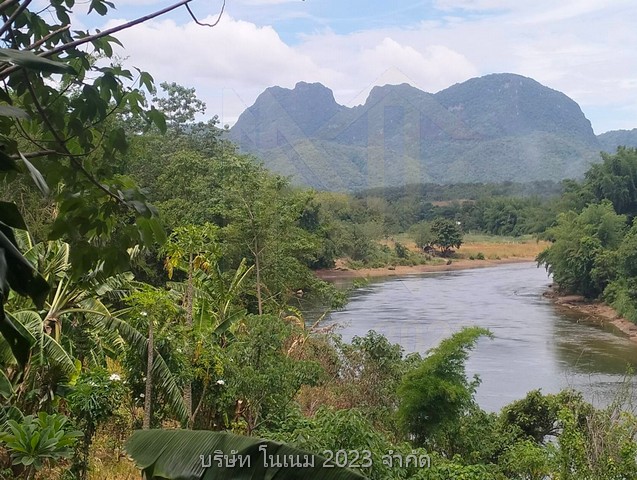 ขายที่ดินผืนงามนศ 3 กเนื้อที่ 14 ไร่ 1 งาน 97ตารางวาติดถนนคอนกรีตไฟฟ้าประปาวิวโค้งน้ำสวยติดหน้าน้ำ 90 เมตรเหมาะสำหรับทำโรงแรมรีสอร์ท