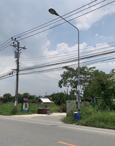 ขายที่ดินทำเลดี  เจ้าของขายเอง ขนาดพื้นที่ 201.4  ตารางวา ซอยหมู่บ้านคันนายาววิลล่า คู้บอน แขวงรามอินทรา เขตคันนายาว กรุงเทพ