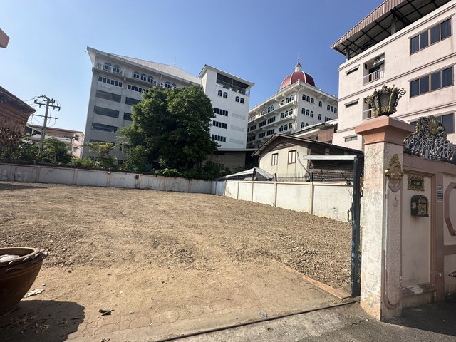 ขายที่ดิน 165 ตารางวา เจ้าของขายเอง สาธุประดิษฐ์ซอย 28 แขวงบางโพงพาง เขตยานนาวา กรุงเทพมหานคร