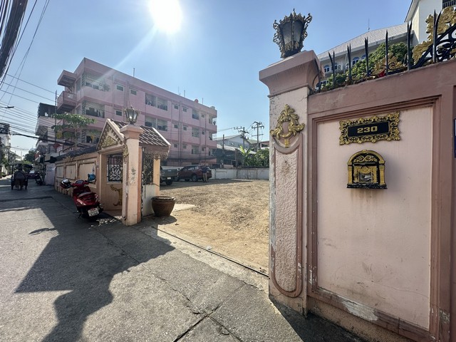 ขายที่ดิน 165 ตารางวา เจ้าของขายเอง สาธุประดิษฐ์ซอย 28 แขวงบางโพงพาง เขตยานนาวา กรุงเทพมหานคร