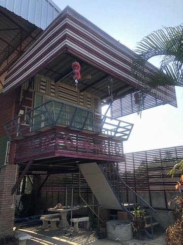 ขายที่ดิน พร้อมโกดัง บ้านรีสอร์ต บ้านพักคนงาน 3 ห้อง บนเนื้อที่ 3 งาน ตำบลหนองงูเหลือม อำเภอเมืองนครปฐม จังหวัดนครปฐม