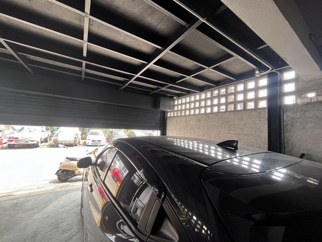 ขายบ้านทาวเฮาส์ 21 ตารางวา  ตกแต่งพร้อมเข้าอยู่ ลาดพร้าว 101 แยก 19 กรุงเทพมหานคร