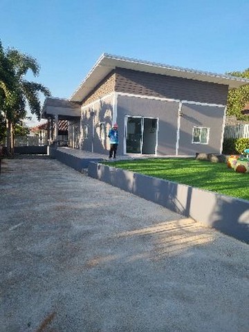 ขายพูลวิลล่า หมู่บ้านฮิลล์ บีช รีสอร์ท 107 ตารางวา เจ้าของขายเอง  ตำบลปากน้ำปราณ อำเภอปราณบุรี จังหวัดประจวบคีรีขันธ์ 