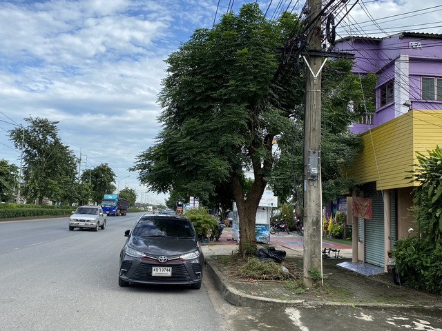  ขายที่ดินทำเลธุรกิจพร้อมสิ่งปลูกสร้าง ตำบลเจริญธรรม อำเภอวิหารแดง จังหวัดสระบุรี  