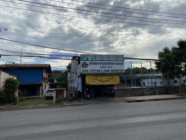  ขายที่ดินทำเลธุรกิจพร้อมสิ่งปลูกสร้าง ตำบลเจริญธรรม อำเภอวิหารแดง จังหวัดสระบุรี  