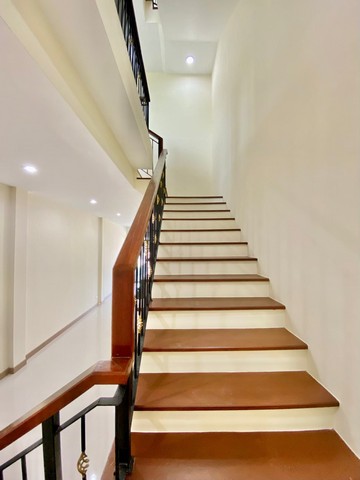 อาคารพาณิชย์ THE LUXX บุษราคัมเทอเรส30  ศาลายา อาคารพาณิชย์ 3 ชั้น