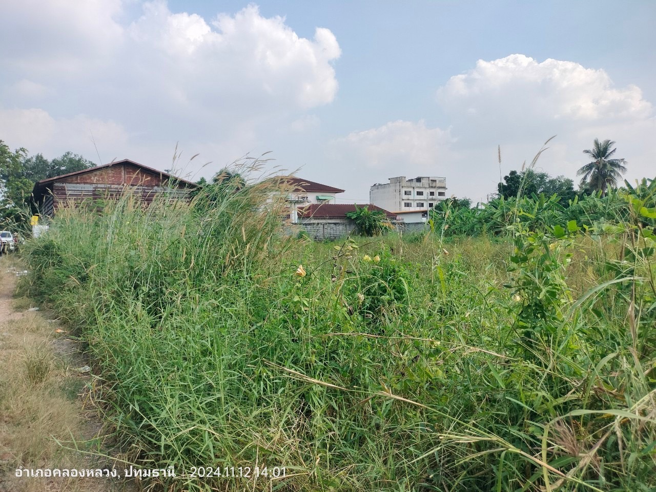 ขายด่วน ที่ดินใกล้มอเตอร์เวย์  5 ไร่ ติดถนนสาธารณะ ซอยคลองสี่ตะวันออก 40 อ.คลองหลวง จ.ปทุมธานี