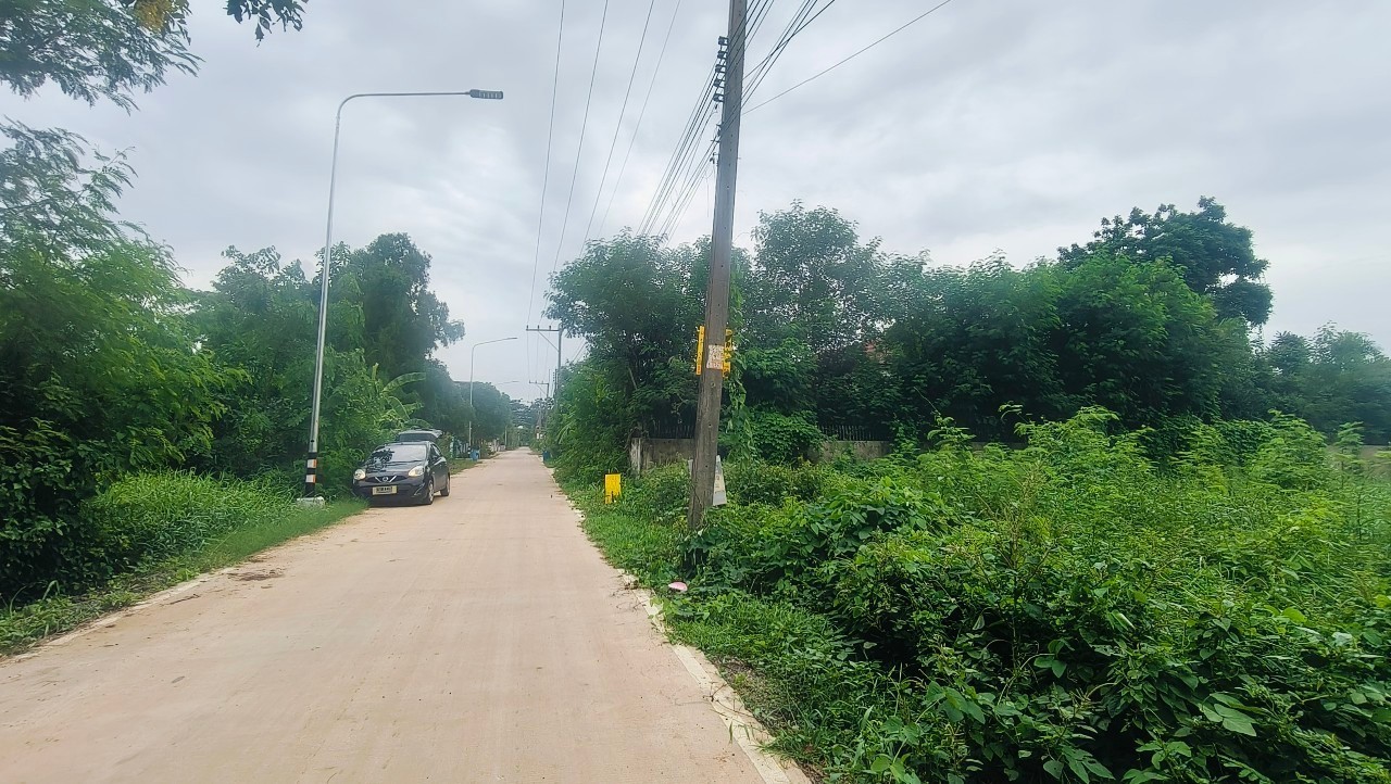 ขายด่วน ที่ดินใกล้วัดธรรมกาย 150 ตารางวา ถมแล้ว ติดถนนคอนกรีตสาธารณะ ซอย คลองสาม 8/13