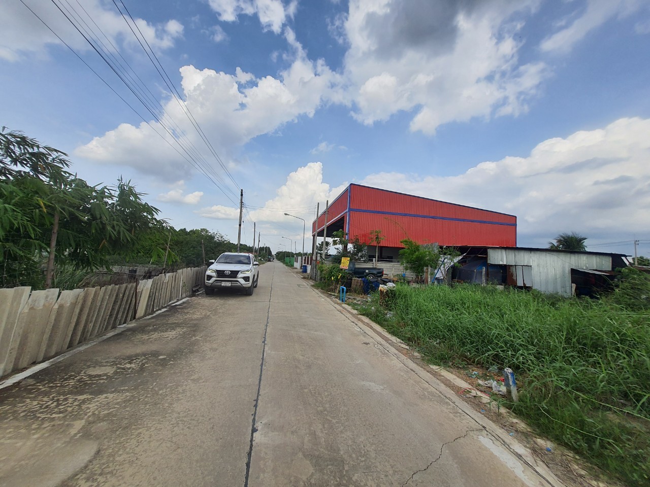 ขายด่วน ที่ดินคลองหก 63 ตารางวา ติดถนนคอนกรีตสาธารณะ ลัดไปคลองเจ็ดได้ อ.ลำลูกกา จ.ปทุมธานี