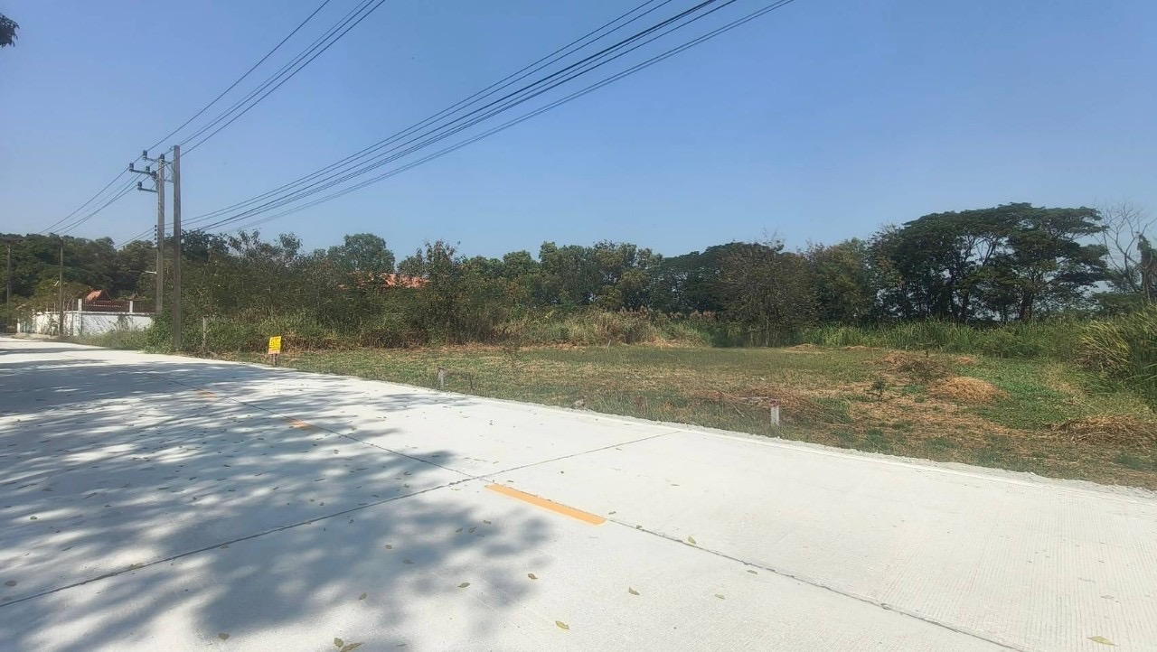 ขายที่ดินใกล้ราชพฤกษ์ตัดใหม่ 516.9 ตารางวา ติดถนนคอนดรีตสาธารณะ ถมแล้วซอย แหลมทอง เมืองปทุมธานี