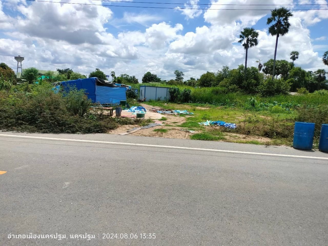 ขายด่วน ที่ดินใกล้ด่านมอเตอร์เวย์ M81 เนื้อที่ 300 ตร.ว ติดถนนลาดยางสาธารณะ มีไฟฟ้า+ประปา ต. มาบแค  อ. เมืองนครปฐม จ. นครปฐม