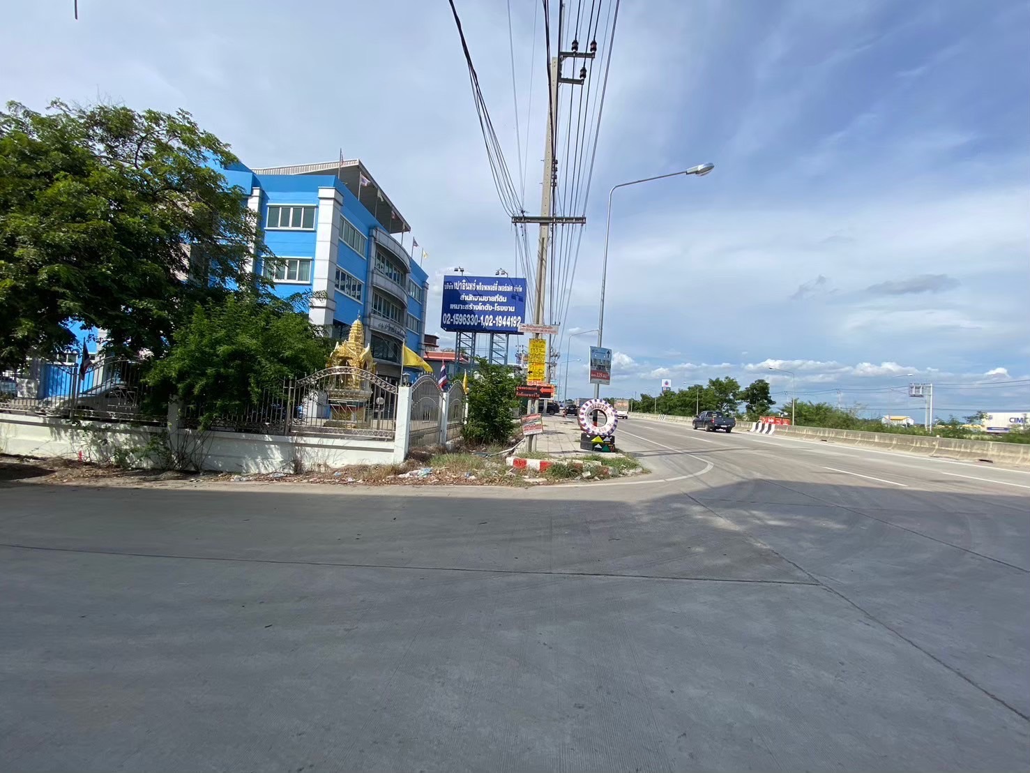 ขายด่วน‼ ที่ดินติดคลองลำโพ 150 ตารางวา ถมแล้วทั้งแปลง โครงการเปาอินทร์ ถนนกาญจนาภิเษก อ.ปากเกร็ด จ.นนทบุรี