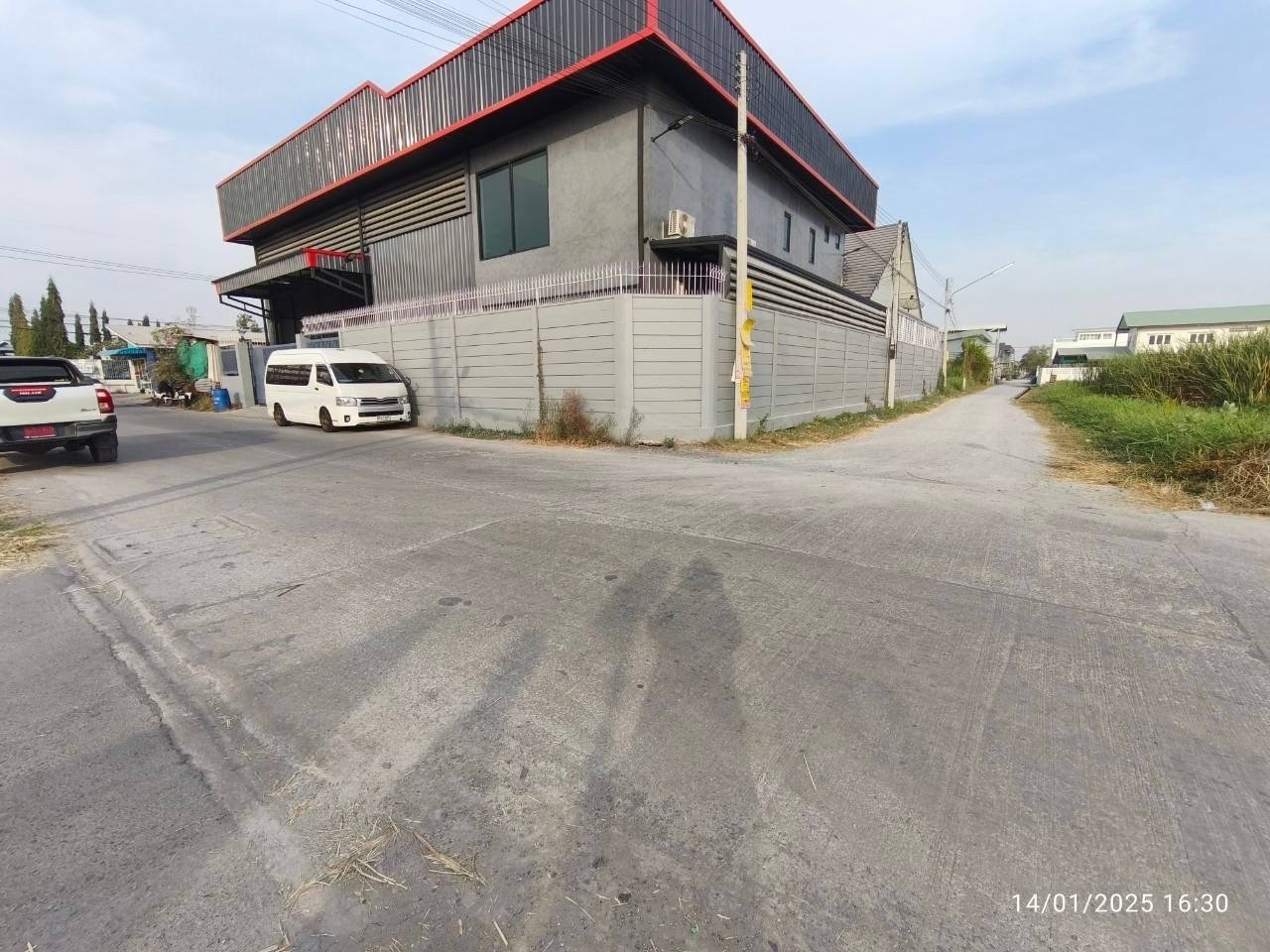 ขายที่ดินซอยบ้านพักคนชรา 200 ตารางวา ทำเลดี การเดินทางสะดวก ซอย ร่วมสุข 4/1 เมืองปทุมธานี