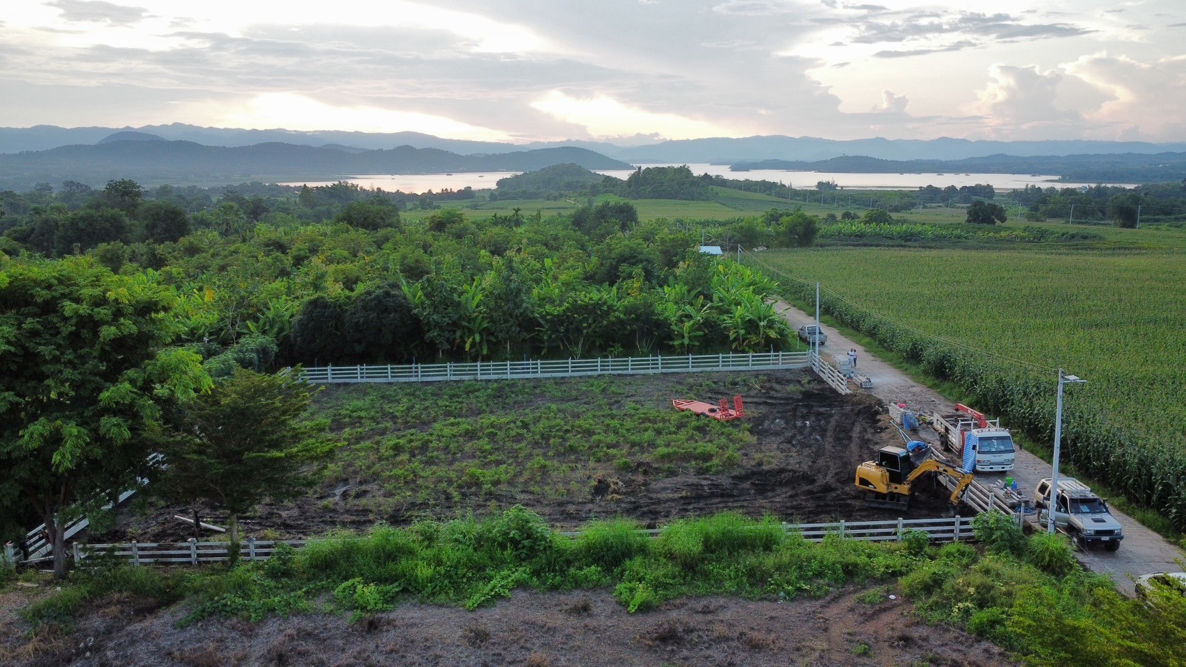 ขายที่ดินNEVERLAND SUPHANBURI เฟส 20ติดเขื่อนศรีนครินทร์ กาญจนบุรี