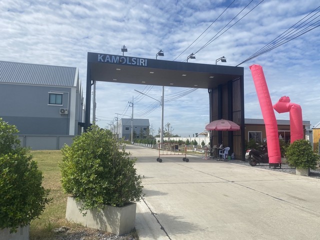 บ้านทาวน์โฮม ผนังไม่ติดกัน 2 ชั้น สไตล์บ้านเดี่ยว  ปทุมธานี