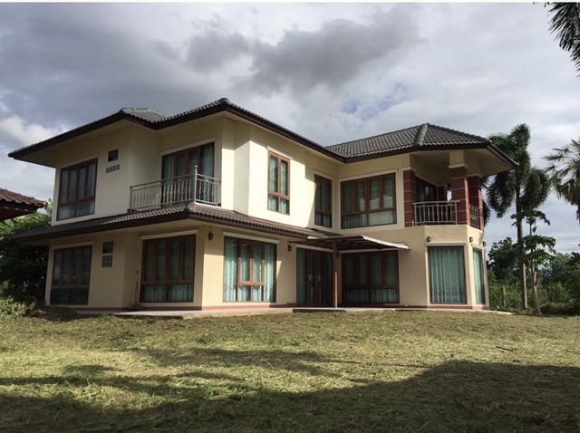 ขายที่ดิน 2 งาน 50 ตารางวา พร้อมบ้าน 2 หลัง ต.แม่หล่าย อ.เมือง จ.แพร่ 