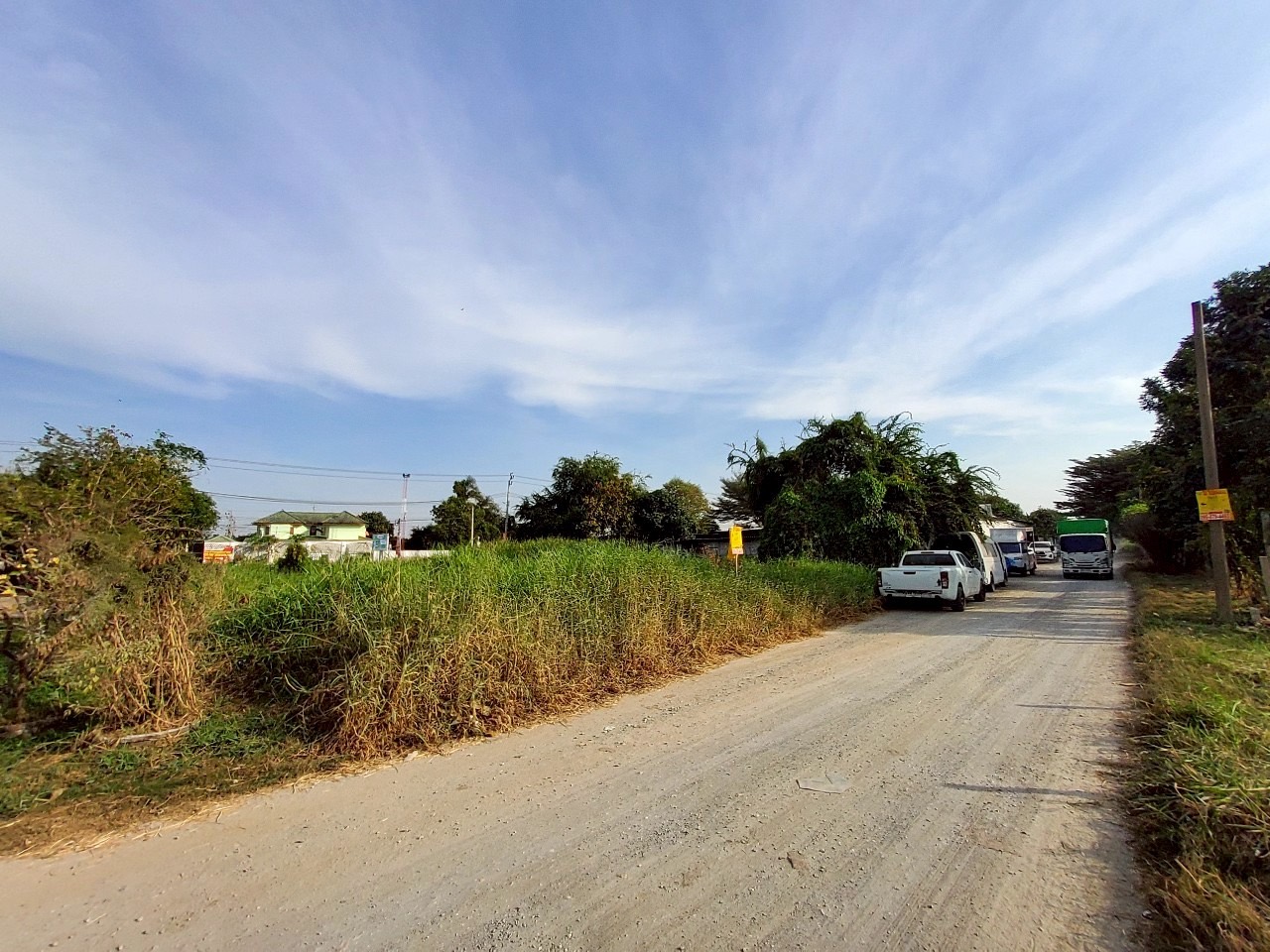 ขายด่วน ที่ดินติดคลองลาดปลาดุก 399 ตารางวา แปลงมุม ชอยโรงเรียนสากลศึกษา อ.บางบัวทอง จ.นนทบุรี