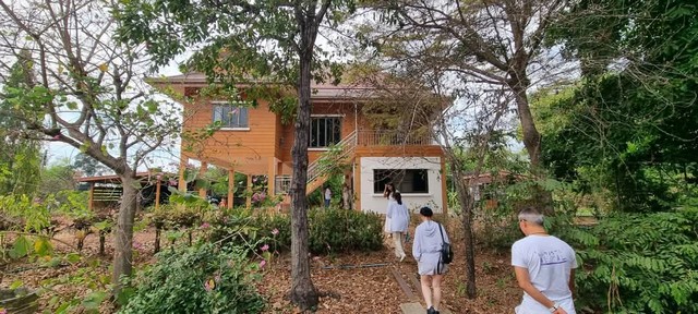 บ้านมรดก ริมน้ำ บรรยากาศดี ใต้ถุนโล่ง บ้านปูนทั้งหลัง อ.หันคา จ.ชัยนาท