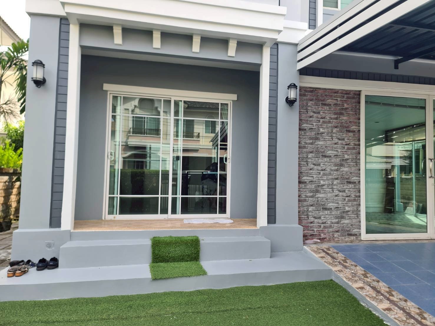 ขายบ้านเดี่ยวหมู่บ้านภัสสรเพรสทิส เฉลิมพระเกียรติ ร. 9 แขวงประเวศ เขตประเวศ กรุงเทพมหานคร