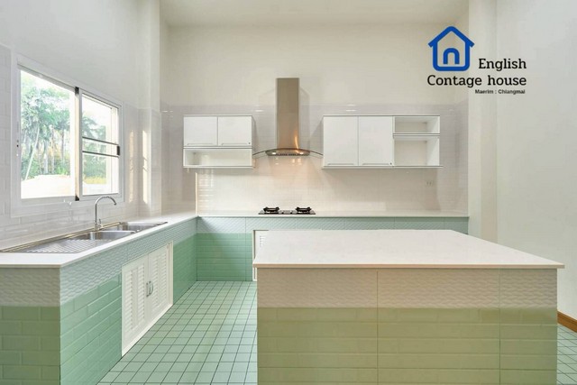 ขายบ้านเดี่ยวสไตล์ english cottage  สร้างใหม่พร้อมอยู่ นอกโครงการ เชียงใหม่ 