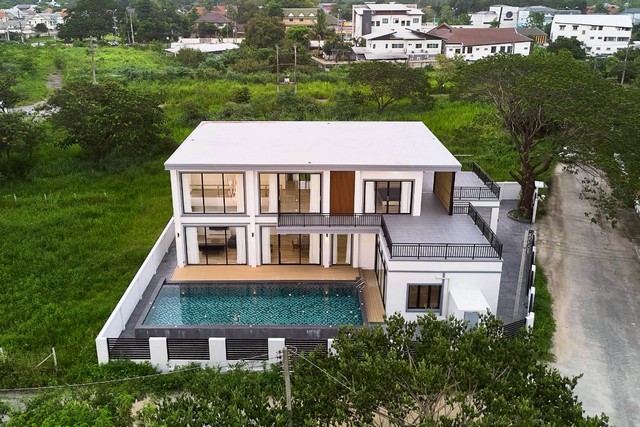 ขายบ้านพลูวิลล่า  พื้นที่ใช้สอย  540 ตารางวา อำเภอเมืองเชียงใหม่ จังหวัดเชียงใหม่