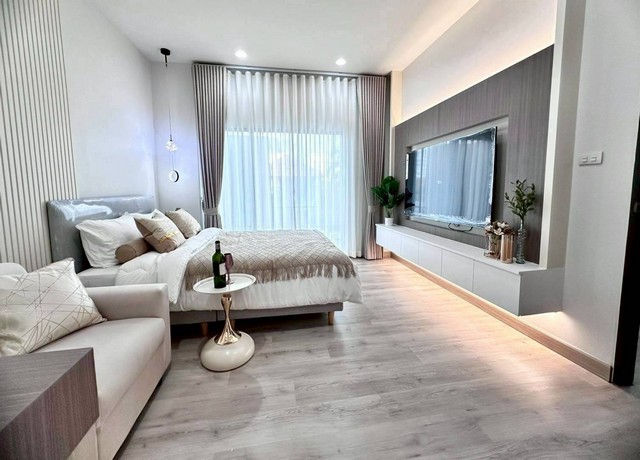 ขายพูลวิลล่าหรูแปลงมุม ในหมู่บ้านกุลพันธ์วิลล์ 9  อำเภอหางดง จังหวัดเชียงใหม่ 