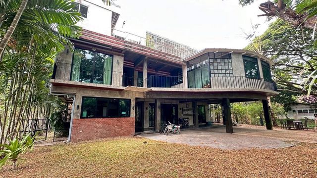 ขายที่ดิน 5 ไร่พร้อมบ้าน 3 หลัง  เจ้าของขายเอง กาฬสินธุ์ 