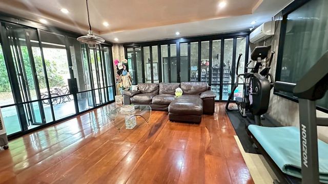 ขายที่ดิน 5 ไร่พร้อมบ้าน 3 หลัง  เจ้าของขายเอง กาฬสินธุ์ 