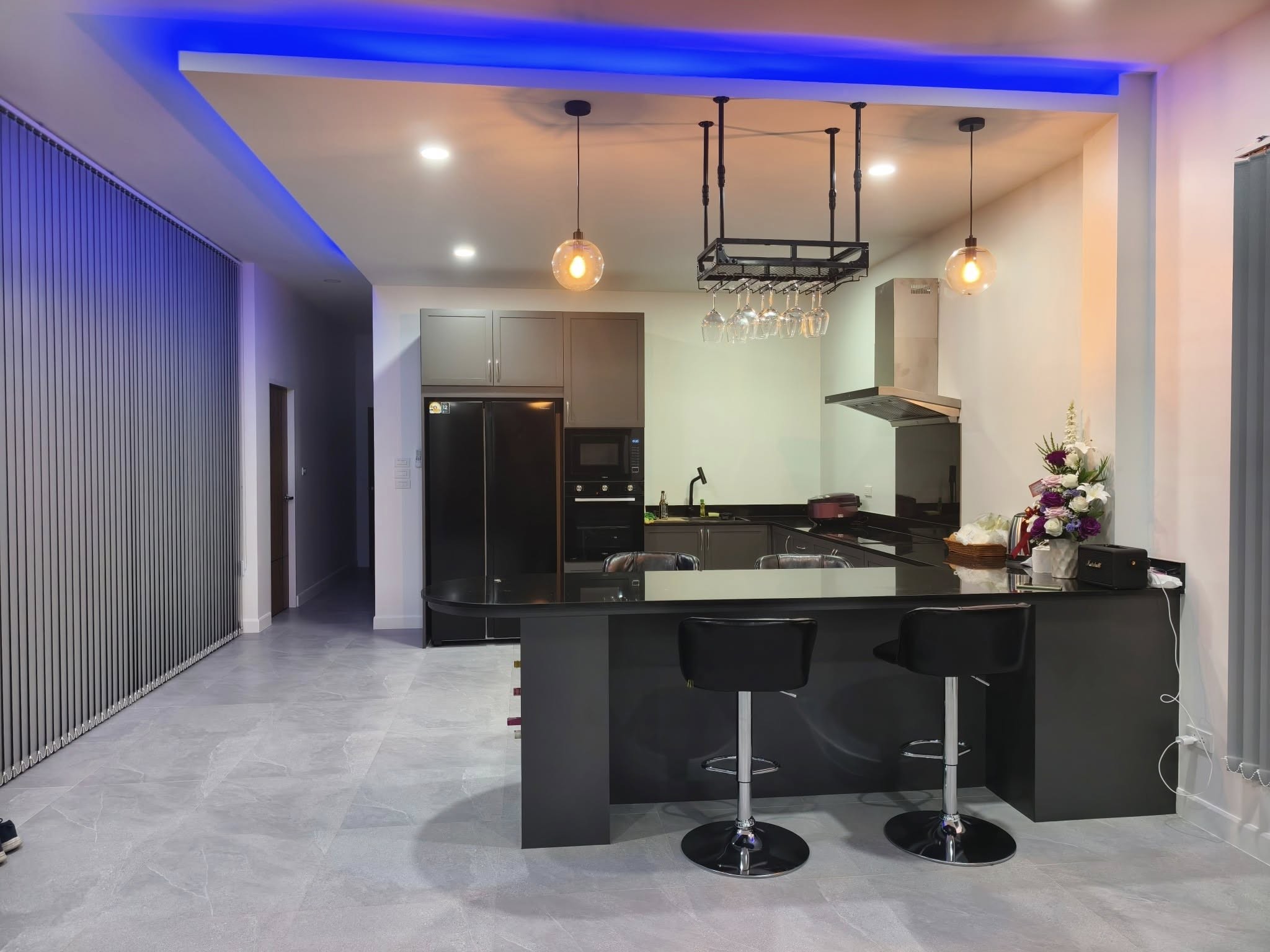 ขายบ้านสวยทรงโมเดิร์นสร้างบน ต.สามร้อยยอด อ.สามร้อยยอด จ.ประจวบคีรีขันธ์