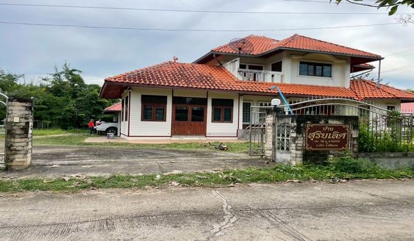 ขายบ้านเดี่ยว 2 ชั้น  3 ห้องนอน 2 ห้องน้ำ  แยกห้องนอนแม่บ้านเพิ่ม 1ห้องนอน  