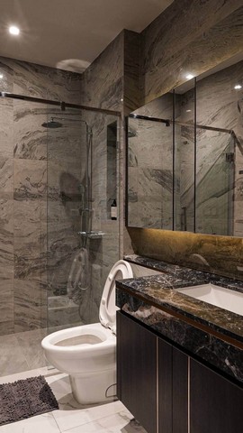 ขายโครงการ The Lofts Asoke จาก Raimon Land ที่ออกแบบอย่างมีเอกลักษณ์