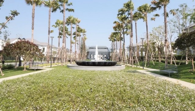 บ้านหรูหลังมุม สไตล์ฝรั่งเศส ใจกลางย่าน New 