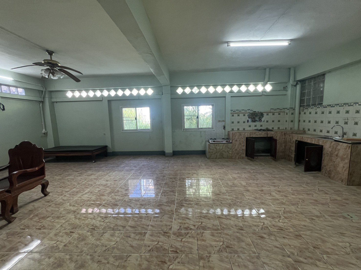 ขายที่ดิน 50 ตารางวา  ตำบลหนองพอก อำเภอหนองพอก จังหวัดร้อยเอ็ด