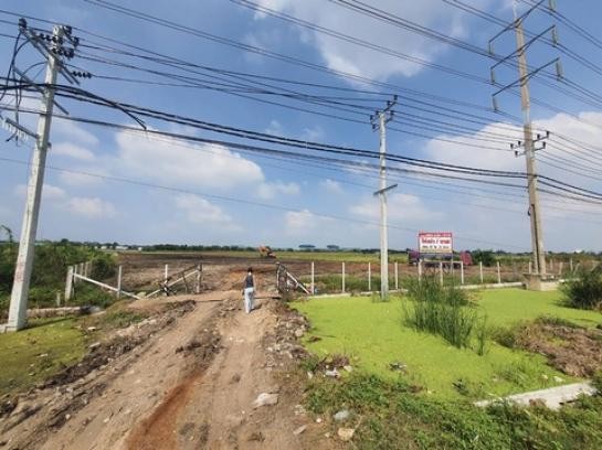 ขายที่ดิน 5 ไร่ 3 งานติดถนนใหญ่เส้นหลัก หน้ากว้าง 53 เมตร เหมาะกับ พัฒนาอสังหา ทาวน์โฮม ตึกแถว คอมมูนิตี้มอลล์ ปั๊มน้ำมัน โรงงาน ใกล้ Big C ไทรน้อย