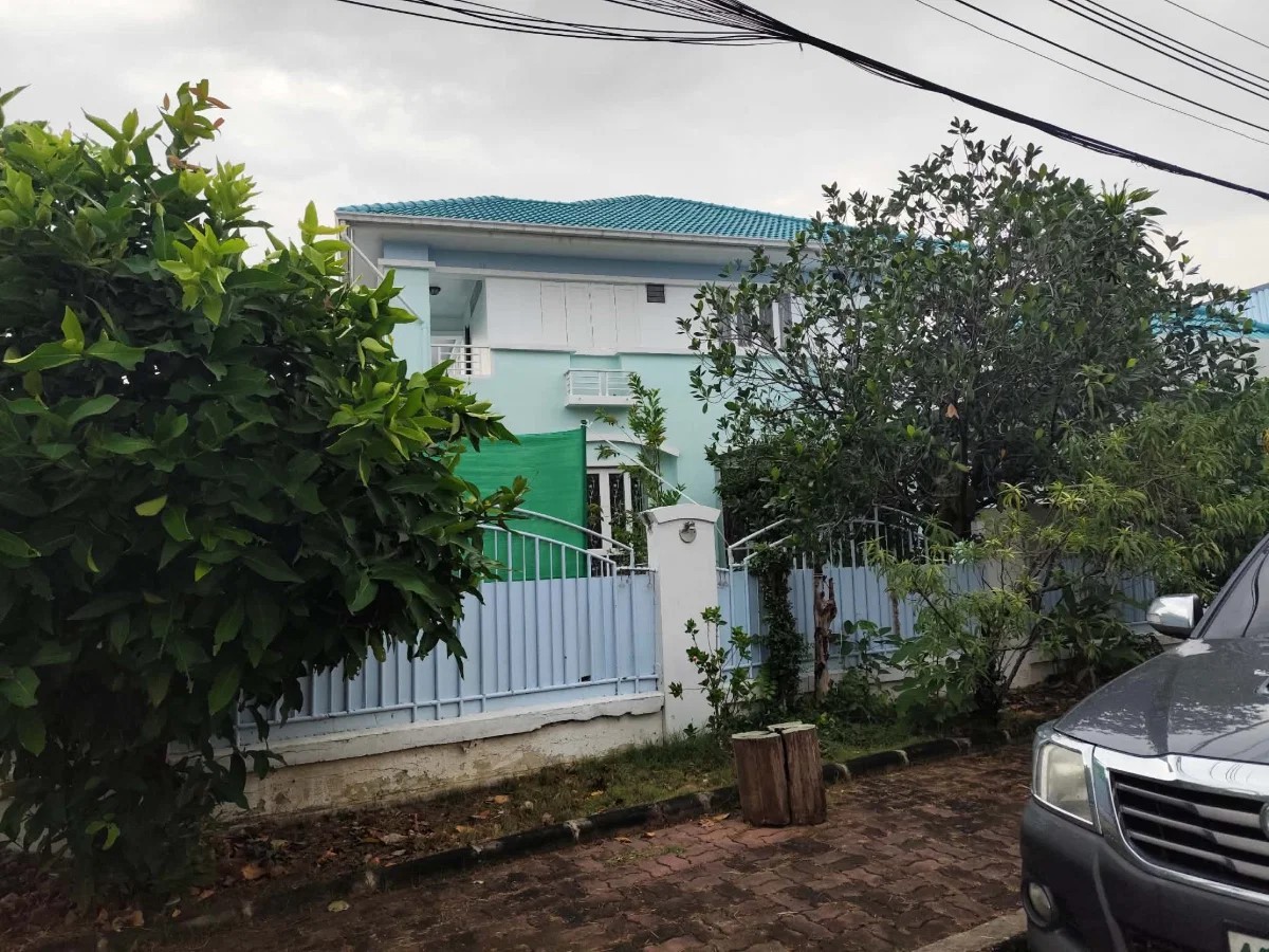 ขายบ้านเดี่ยว 2 ชั้น 89 ตารางวา ทำเลดีมาก หลังริม ถนนเมน อ.เมือง นนทบุรี