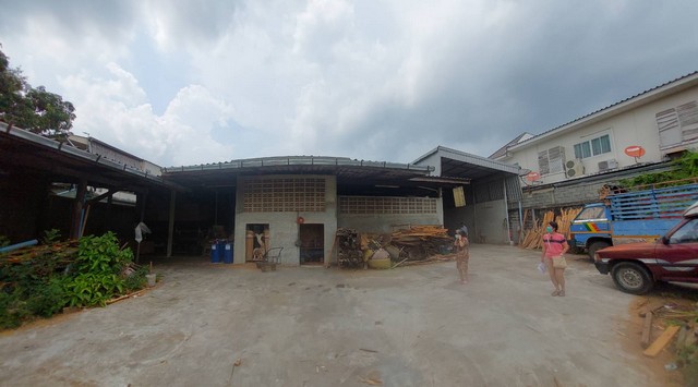 ขายที่ดินพร้อมสิ่งปลูกสร้าง โรงไม้ สร้างสำนักงาน บ้านพักคนงาน  เจ้าของขายเอง  ตำบลท่าทราย อำเภอเมืองนนทบุรี นนทบุรี 