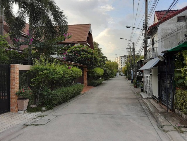 ขายทาวน์เฮาส์งามวงศ์วาน  เจ้าของขายเอง จังหวัดนนทบุรี
