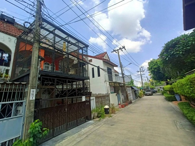 ขายทาวน์เฮาส์งามวงศ์วาน  เจ้าของขายเอง จังหวัดนนทบุรี