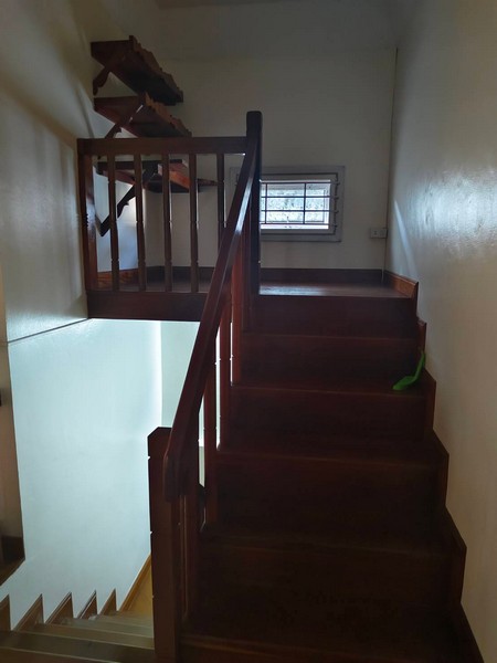 ขายบ้านเดี่ยว 2 ชั้น 3 ห้องนอน 3 ห้องน้ำ ครัวต่อเติมเรียบร้อย หมู่บ้านสวนจันทิมา2 ถ.รัตนาธิเบศ นนทบุรี
