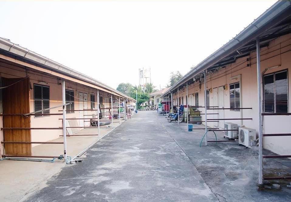 ขายบ้านพักอาศัย พร้อม หอพัก ให้เช่า 20ห้อง ต.บ้านกร่าง อ.เมือง จ.พิษณุโลก