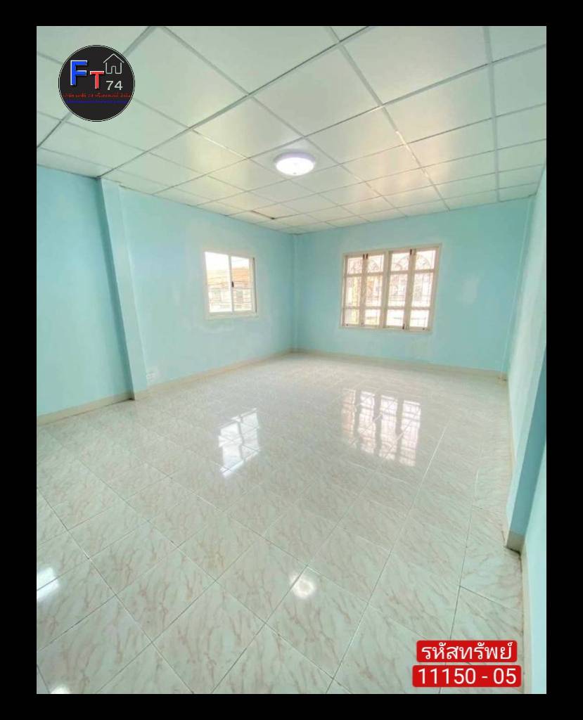 11150 - 05 ขายทาวเฮ้าส์  2 ชั้น หลังมุม หมู่บ้าน ปิยวรารมย์3 ไทรน้อย นนทบุรี