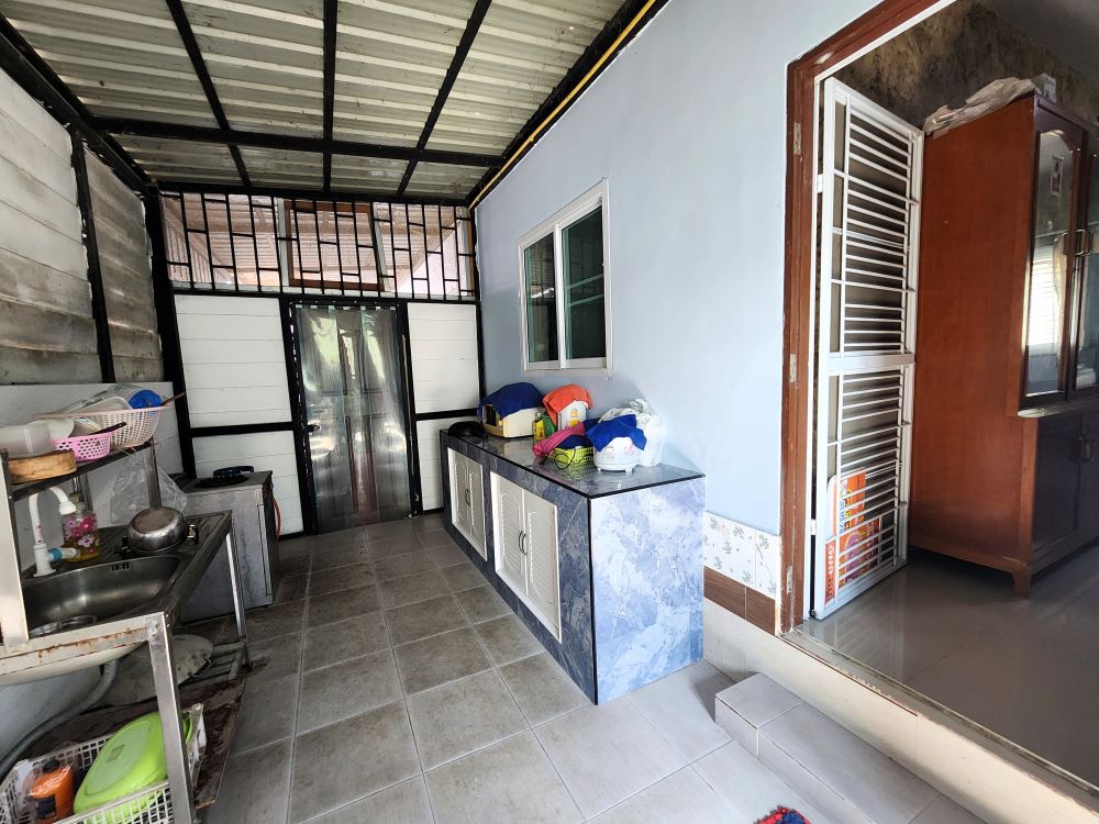 บ้านเดี่ยวสุดคุ้ม! ที่ดินใหญ่ 131 ตร.วา ใกล้ค่ายทหาร บรรยากาศสงบ ปลอดภัย
