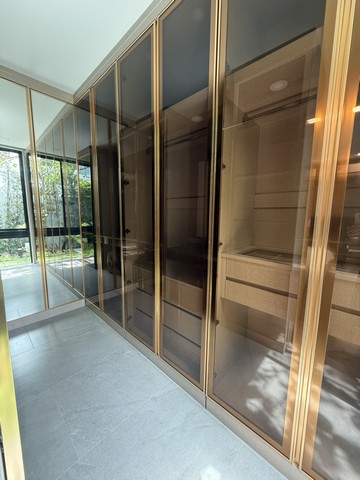 ปล่อยให้เช่า Vive2 กรุงเทพกรีฑา ติดโรงเรียนเวลลิงตั้น เดินไปได้  ปล่อยเช่า 350,000  บาทต่อเดือน ขาย 49 ล้านบาท กรุงเทพมหานคร 