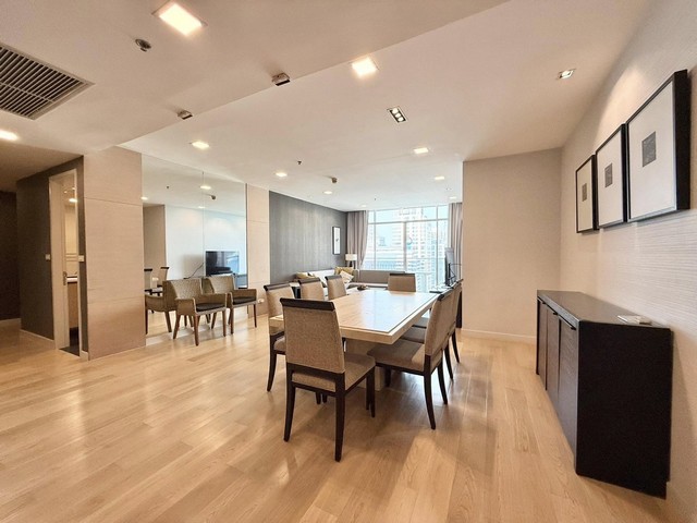 ขายคอนโด Urbana Sathorn – คอนโดใจกลางสาทร ใกล้ BTS ช่องนนทรี 