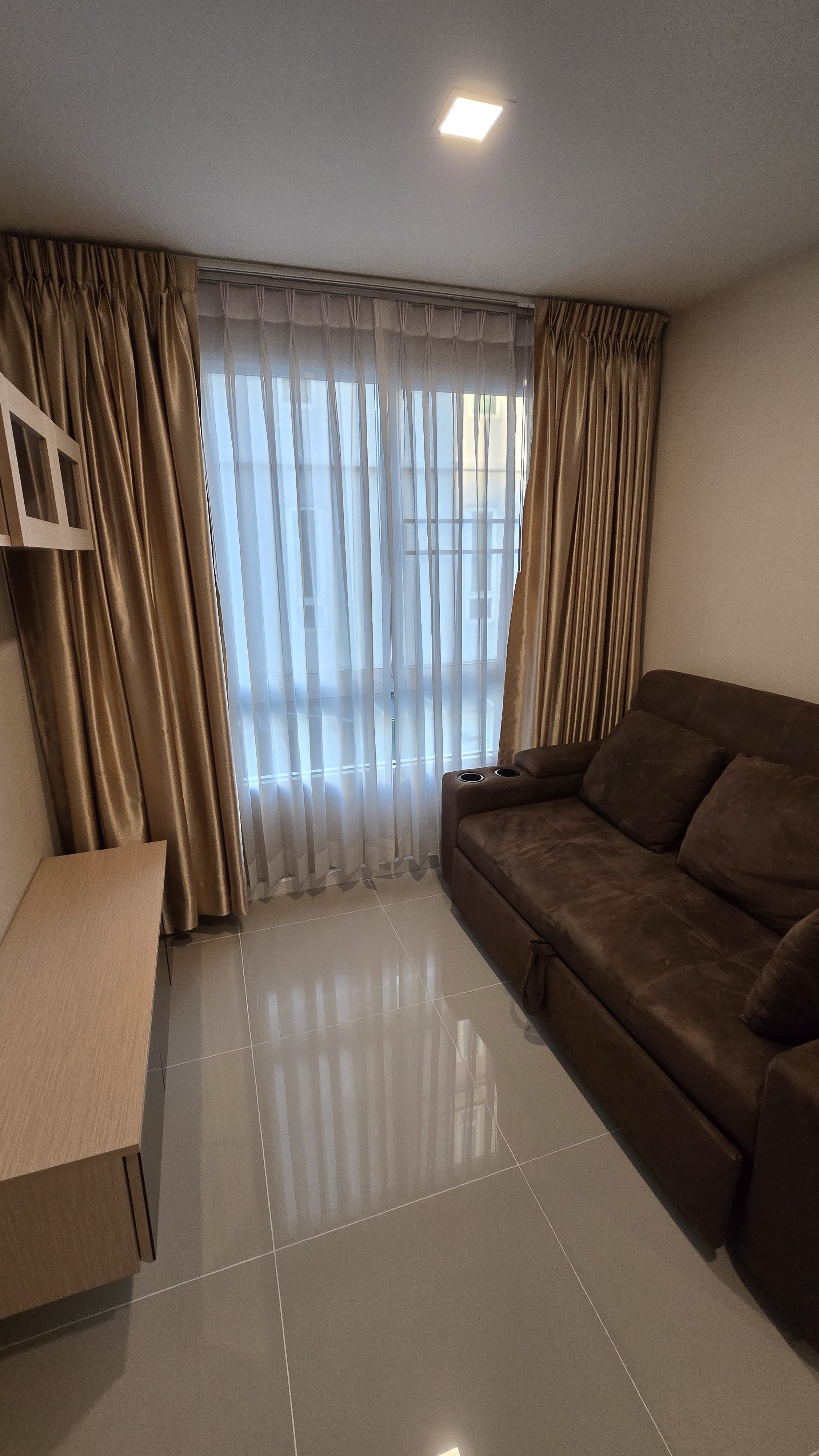 ขาย JW Condo ดอนเมือง 28.47 ตร.ม. 1 ห้องนอน เฟอร์ครบ พร้อมอยู่ ใกล้สนามบินดอนเมือง