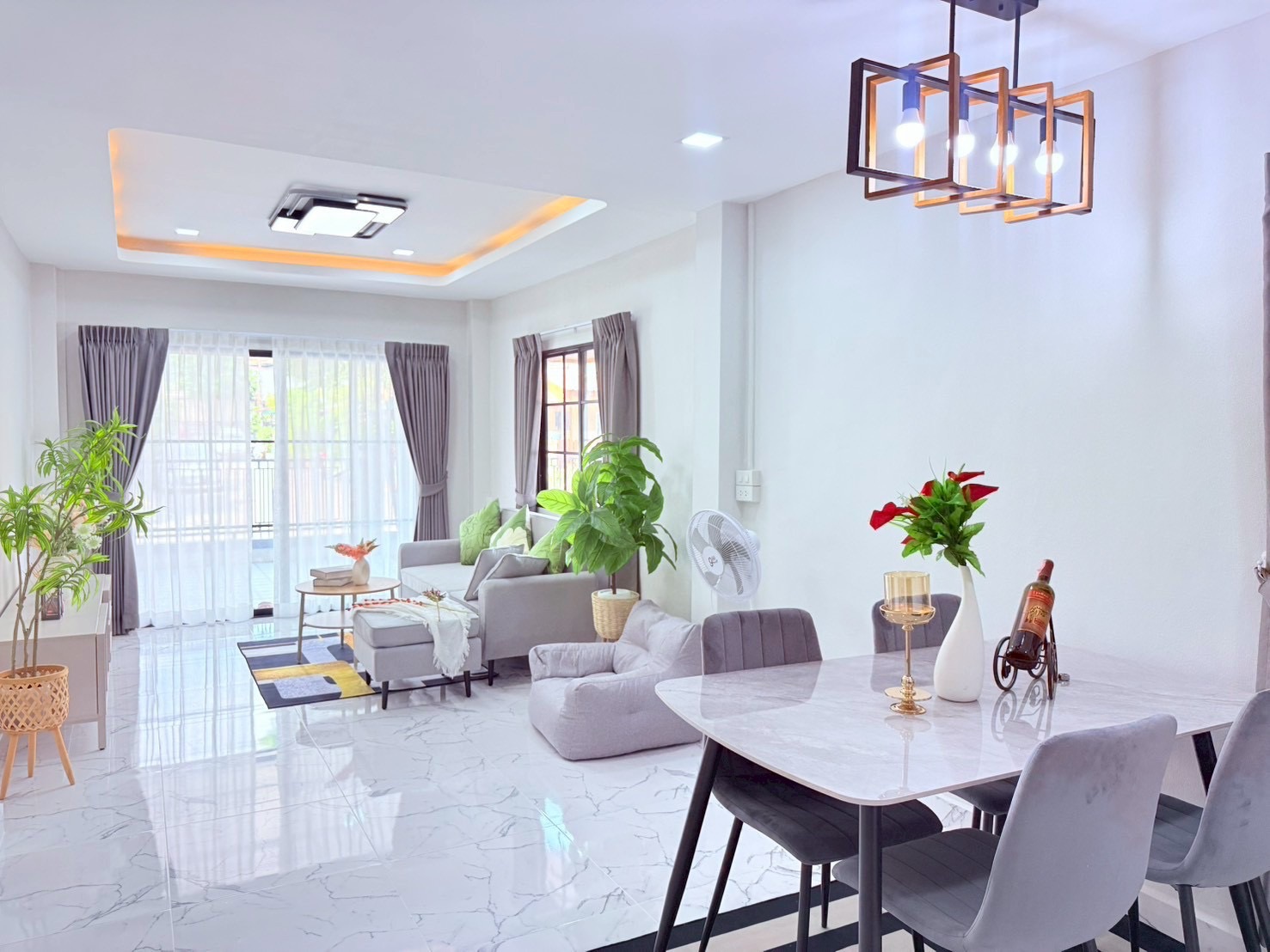  ขายด่วน! ทาวน์เฮาส์ 2 ชั้น หลังมุม เนื้อที่ใหญ่พิเศษ 30.4 ตร.ว.   หมู่บ้านพูนสินธานี 3 (ซอยเคหะร่มเกล้า 64 | ลาดกระบัง)  รีโ