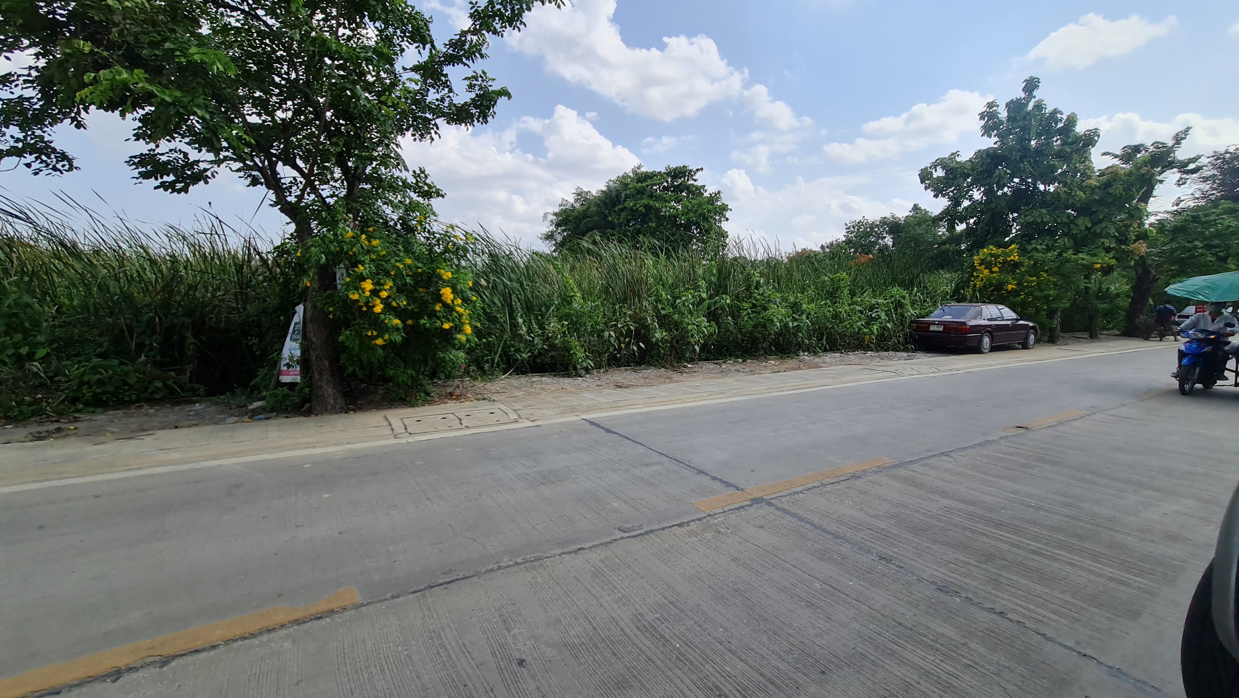 ขายด่วน! ที่ดินทำเลทองตลิ่งชัน 15 ไร่เศษ ติดถนนบางระมาด ใกล้ตลาดน้ำคลองลัดมะยม