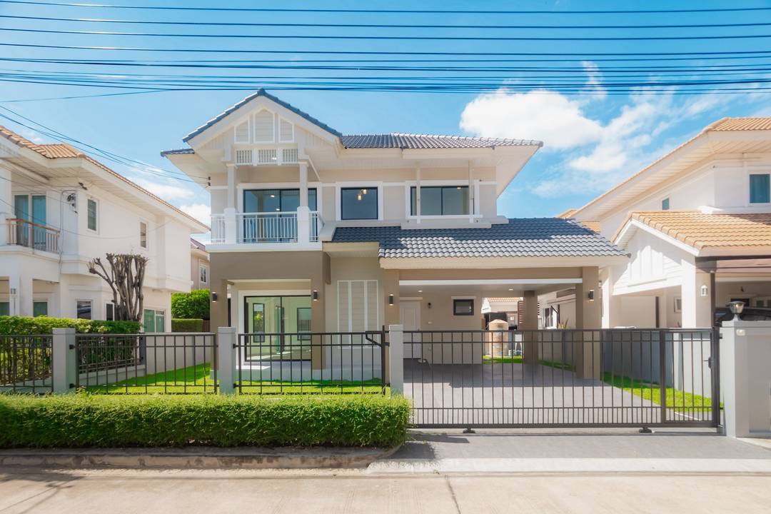 หมู่บ้านเพอร์เฟคเพลสราชพฤกษ์ เฟส1 Perfect Place  Ratchapruk  บ้านเดี่ยว 2 ชั้น ตกแต่งใหม่พร้อมอยู่ทำเลดี โครงการติดถนนราชพฤกษ์ ใกล้วงเวียนพระราม 5