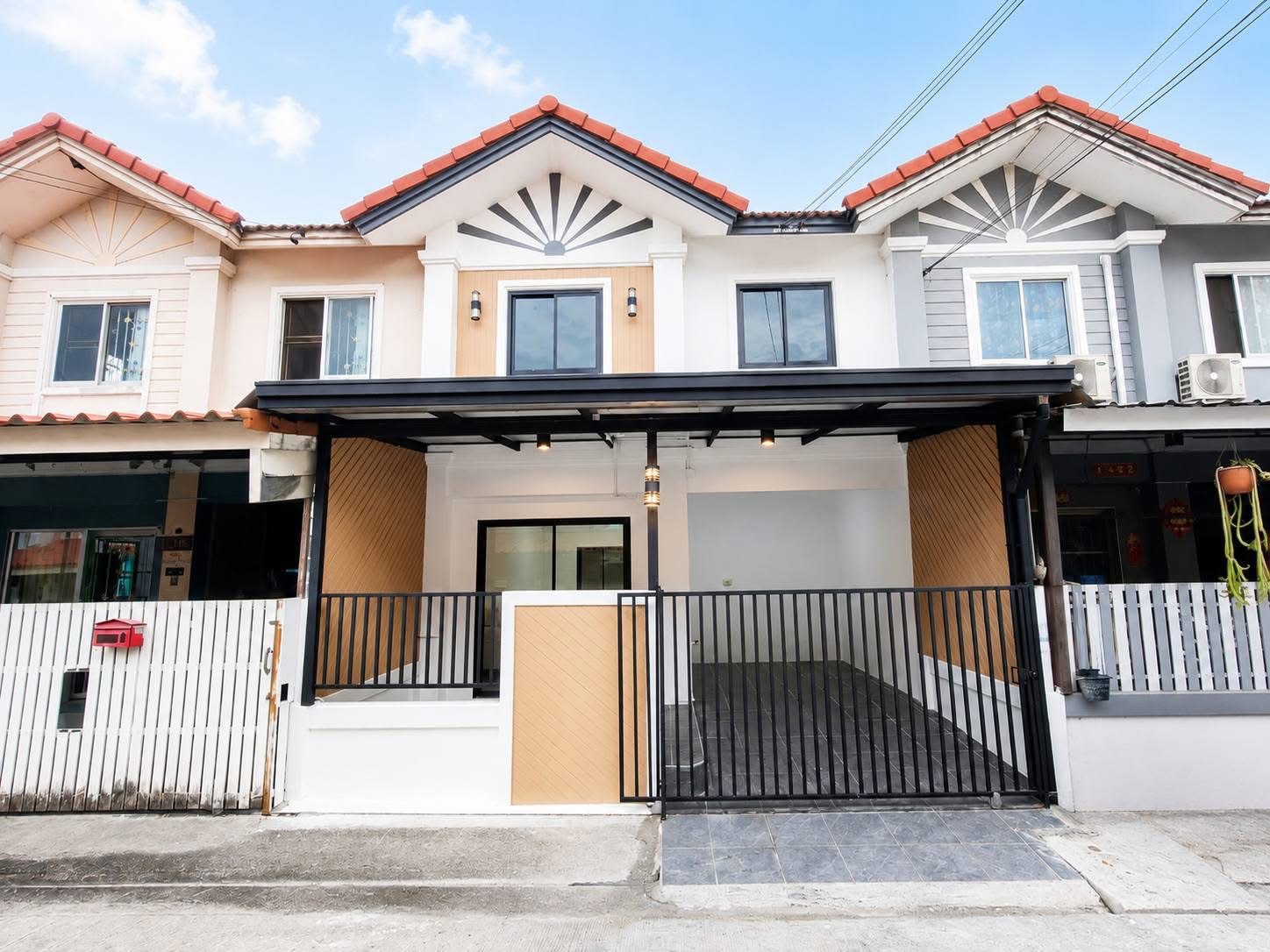 ทาวน์เฮาส์ 2 ชั้น หมู่บ้านพฤกษาไพร์ม 91 บางศรีเมือง นครอินทร์ และรัตนาธิเบศร์ ใกล้ท่าเรือบางศรีเมืองเพียง 200