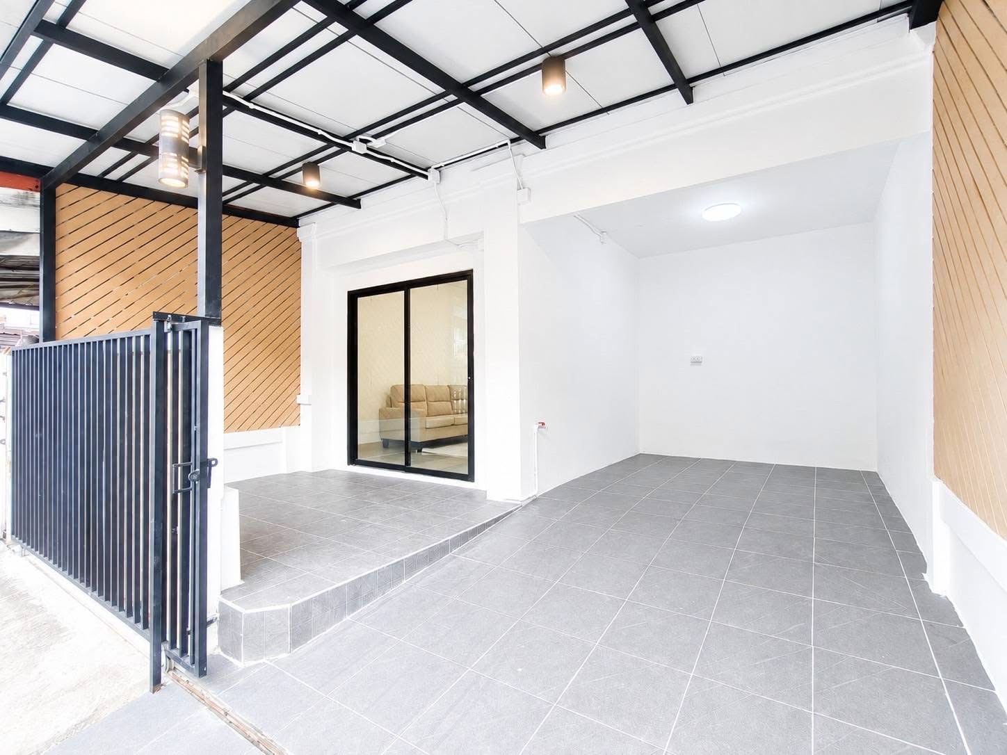 ทาวน์เฮาส์ 2 ชั้น หมู่บ้านพฤกษาไพร์ม 91 บางศรีเมือง นครอินทร์ และรัตนาธิเบศร์ ใกล้ท่าเรือบางศรีเมืองเพียง 200